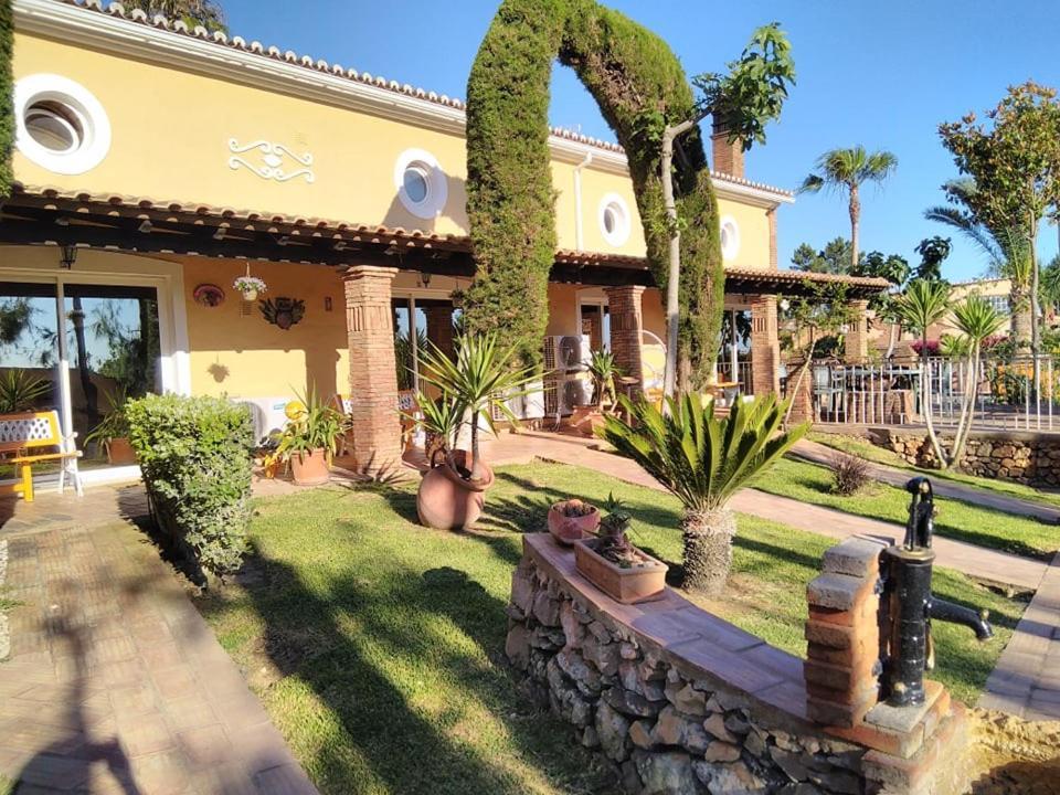 Villa Bora-Bora Pêra Exteriör bild