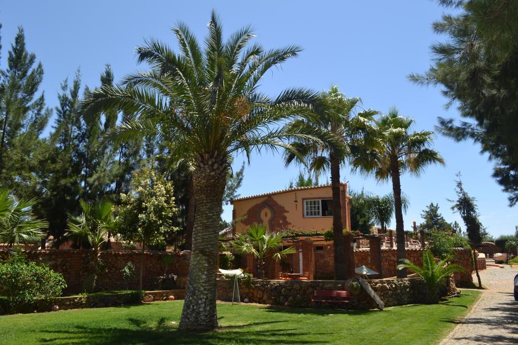 Villa Bora-Bora Pêra Exteriör bild